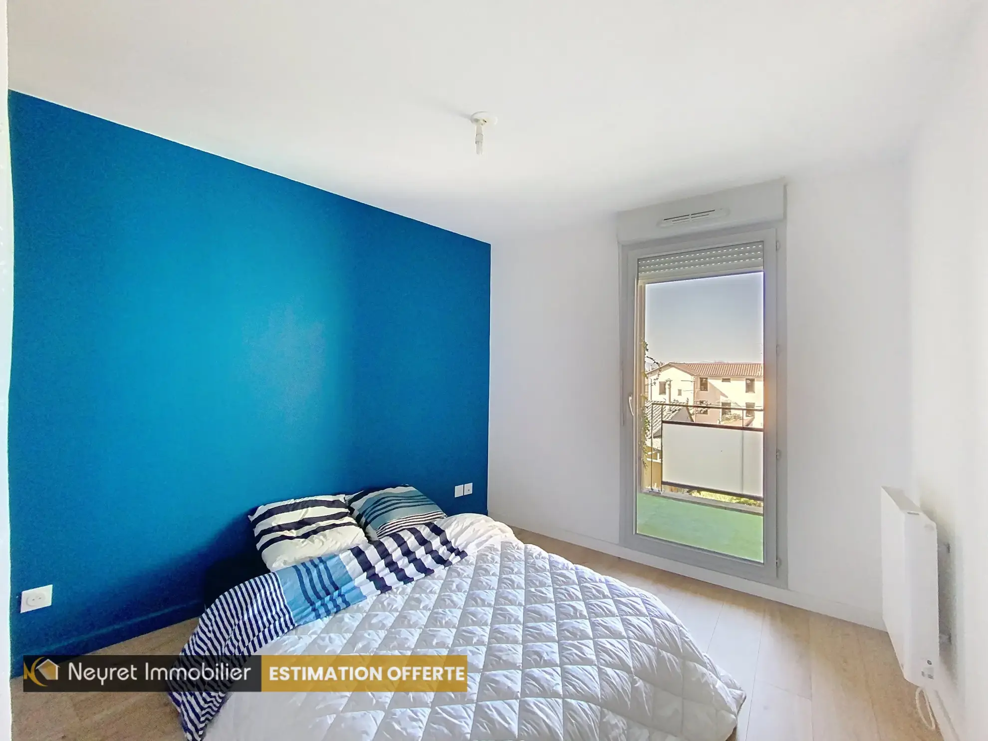 Appartement T3 avec balcon, parking et piscine à Villefranche-sur-Saône 