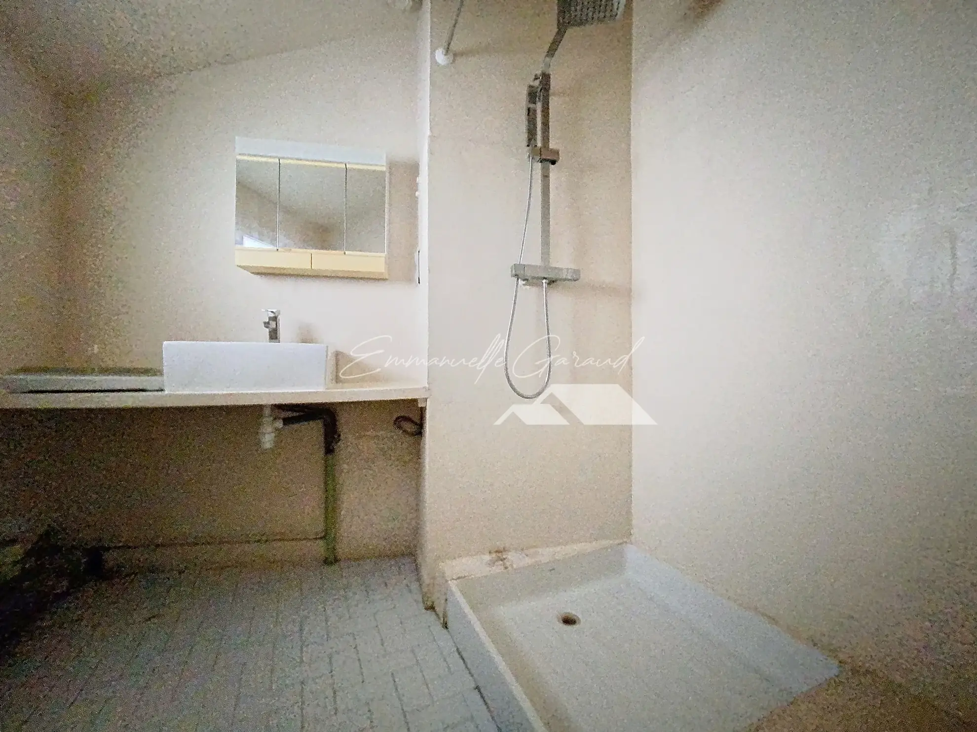 Appartement 2 pièces à Millau avec pièce annexe de 24 m² - bright et calme 