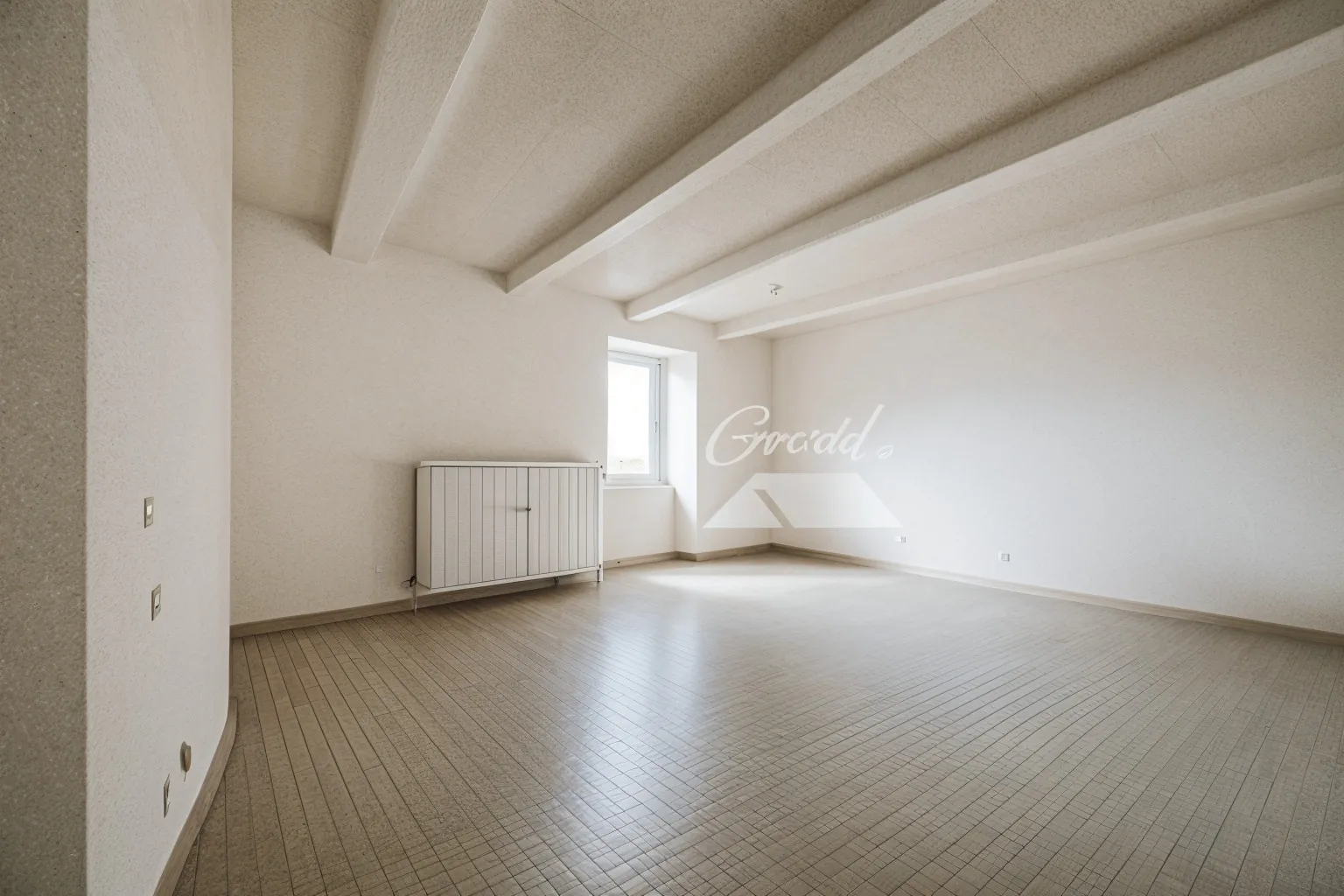 Appartement 2 pièces à Millau avec pièce annexe de 24 m² - bright et calme 