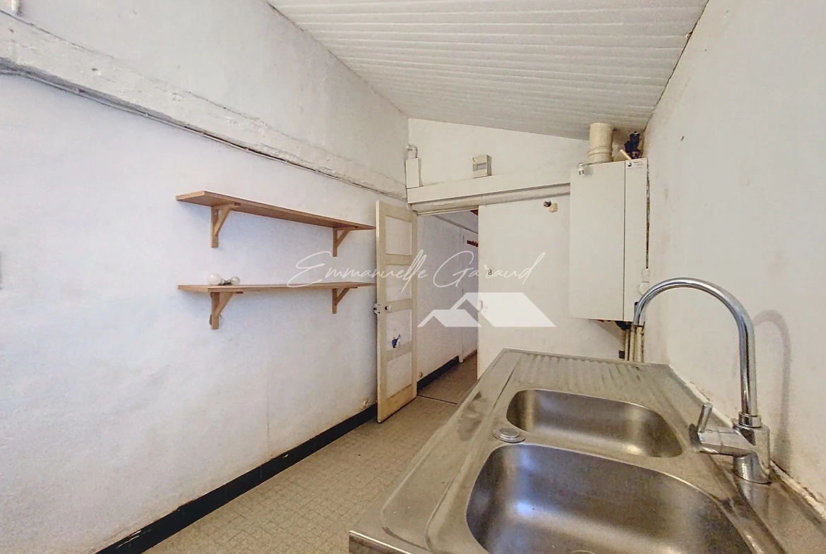 Appartement 2 pièces à Millau avec pièce annexe de 24 m² - bright et calme 
