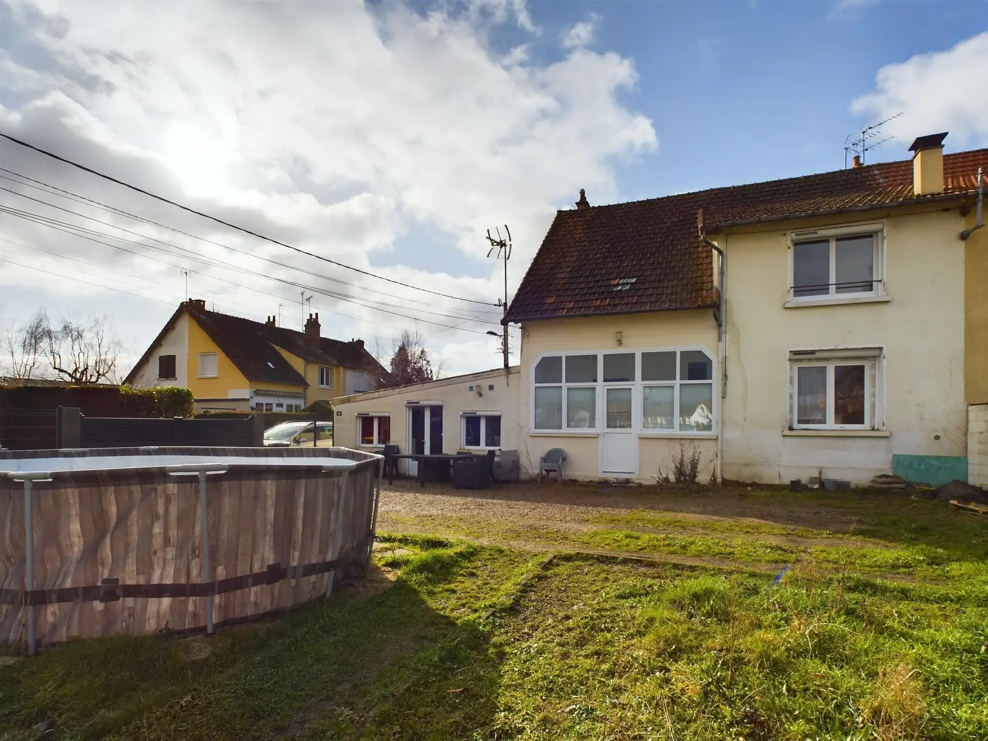 Maison à vendre de 91 m² avec jardin à Nevers, idéale première acquisition 
