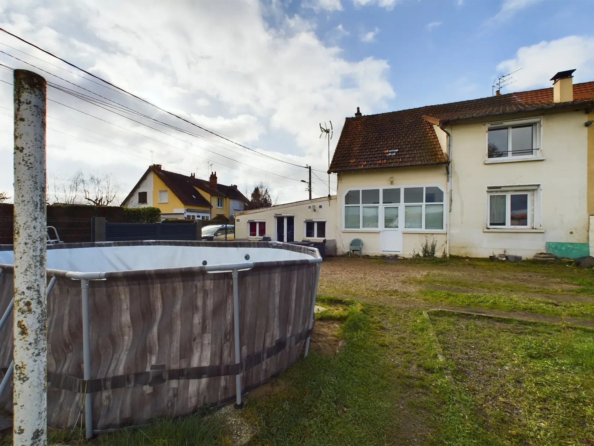 Maison à vendre de 91 m² avec jardin à Nevers, idéale première acquisition 