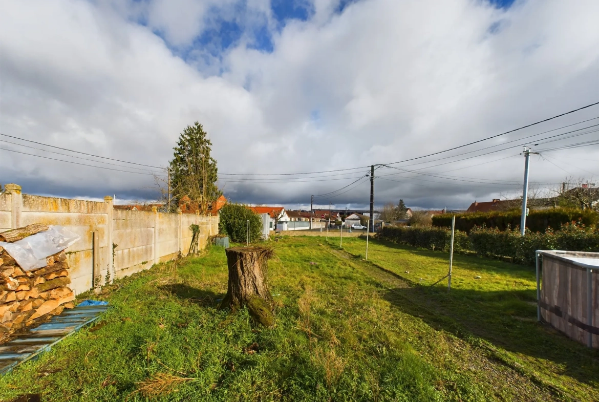 Maison à vendre de 91 m² avec jardin à Nevers, idéale première acquisition 