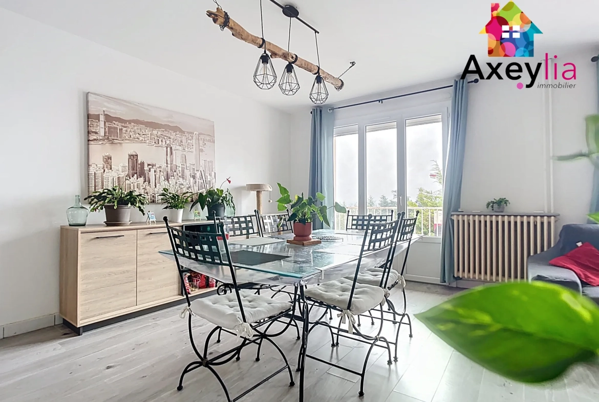 Appartement T4 à Riorges avec Balcons, Cave et Garage - Opportunité à Ne Pas Manquer 