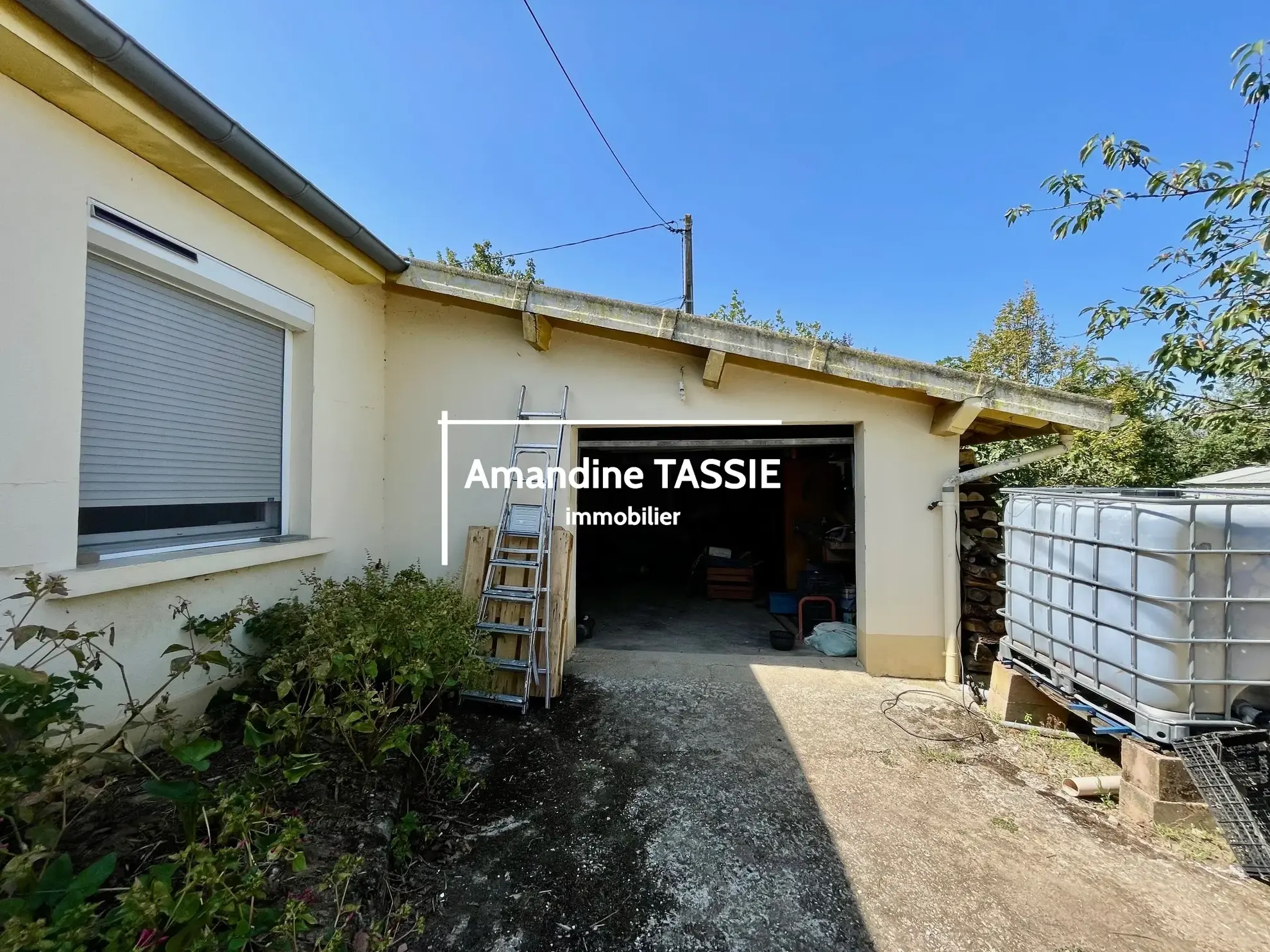 Maison individuelle lumineuse à Graulhet avec terrain constructible de 3450 m² 