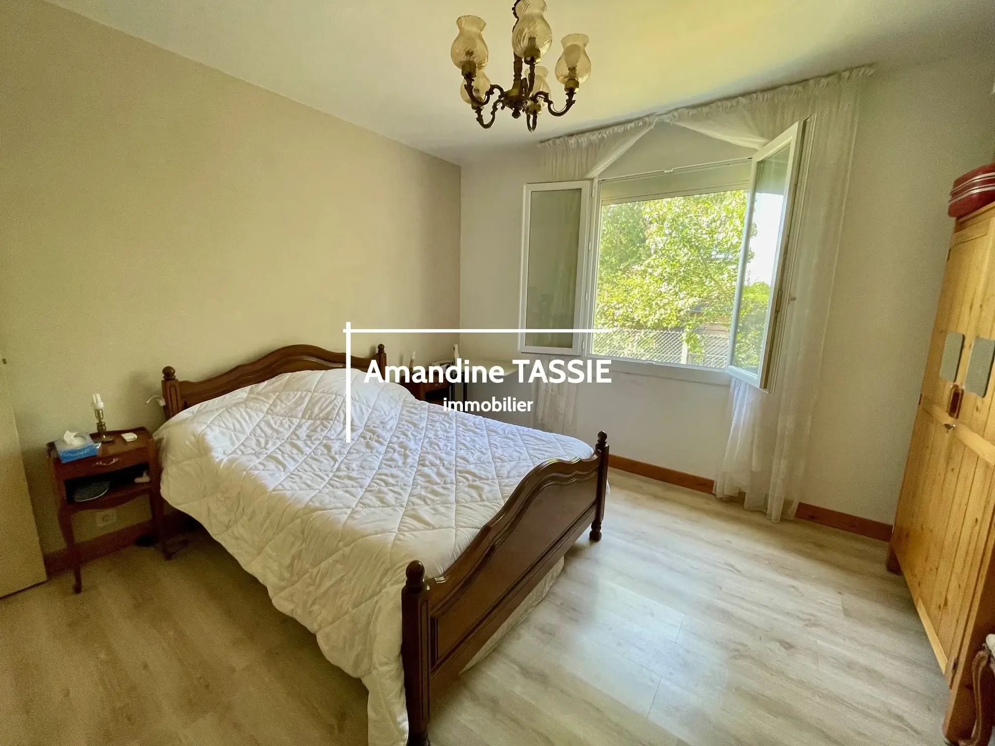 Maison individuelle lumineuse à Graulhet avec terrain constructible de 3450 m² 