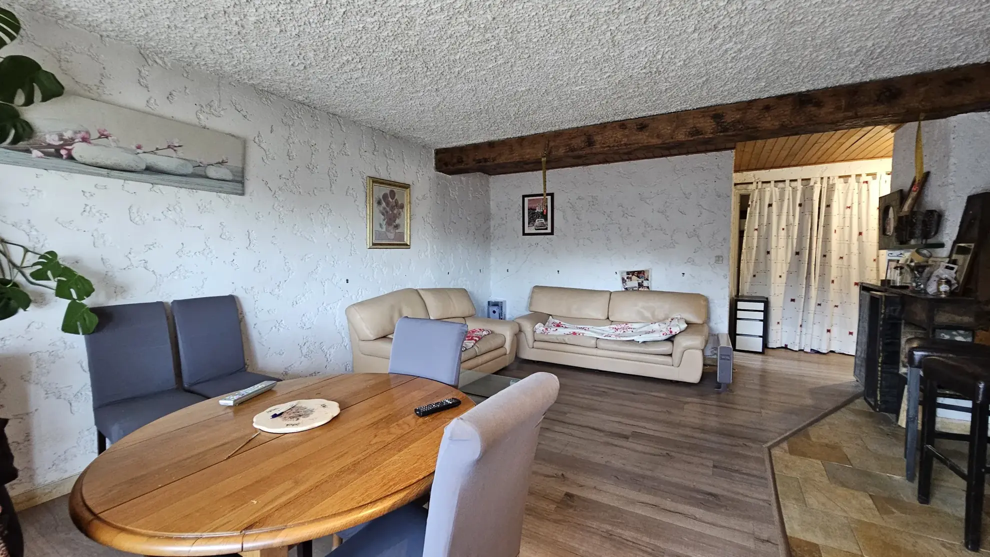 Appartement 2 pièces avec terrasse et vue sur la montagne à Andon 
