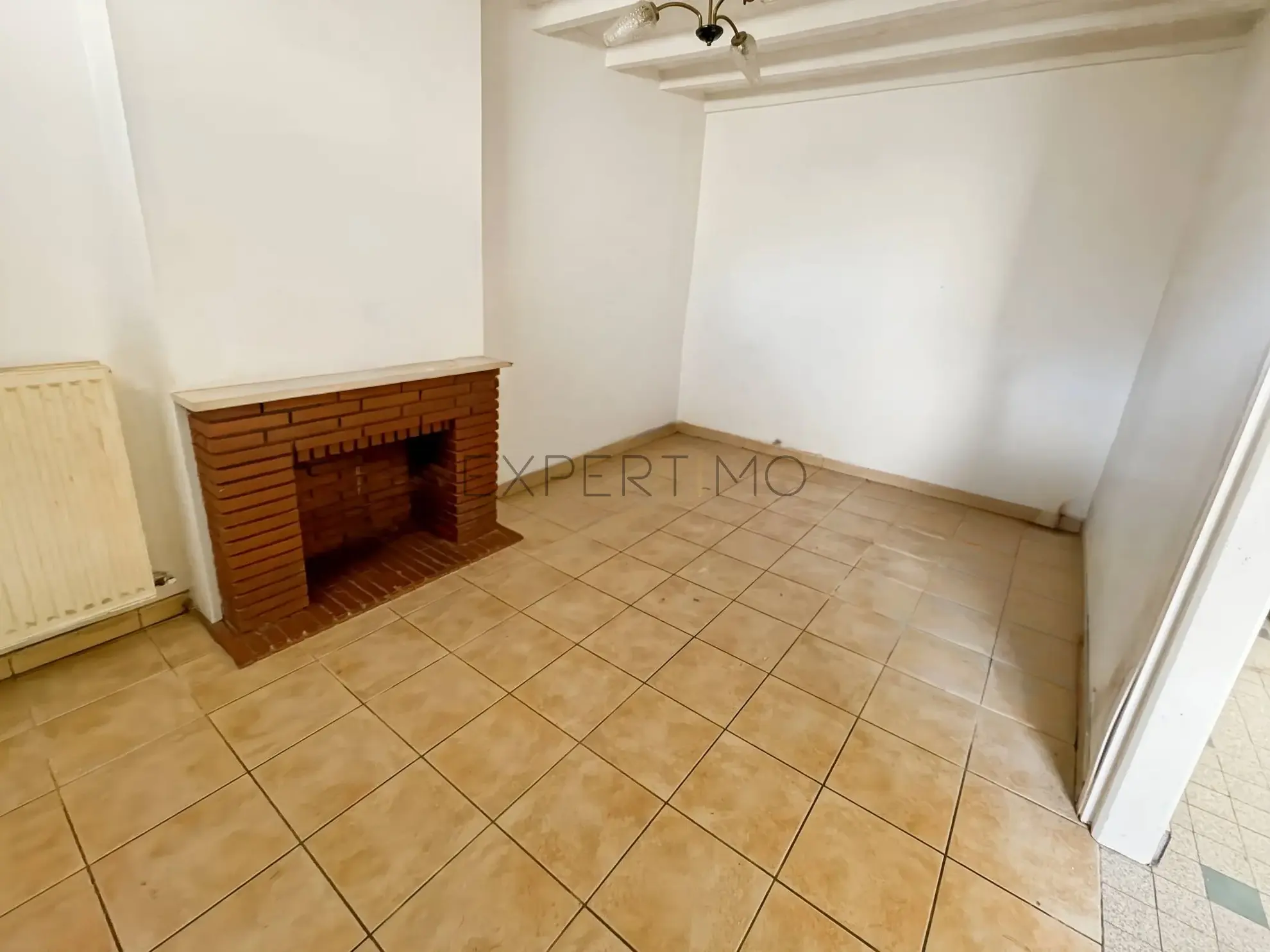 Charmante maison des années 50 avec balcon à Villeréal proche commodités 