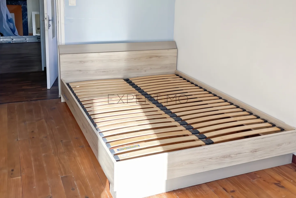 Charmante maison des années 50 avec balcon à Villeréal proche commodités 