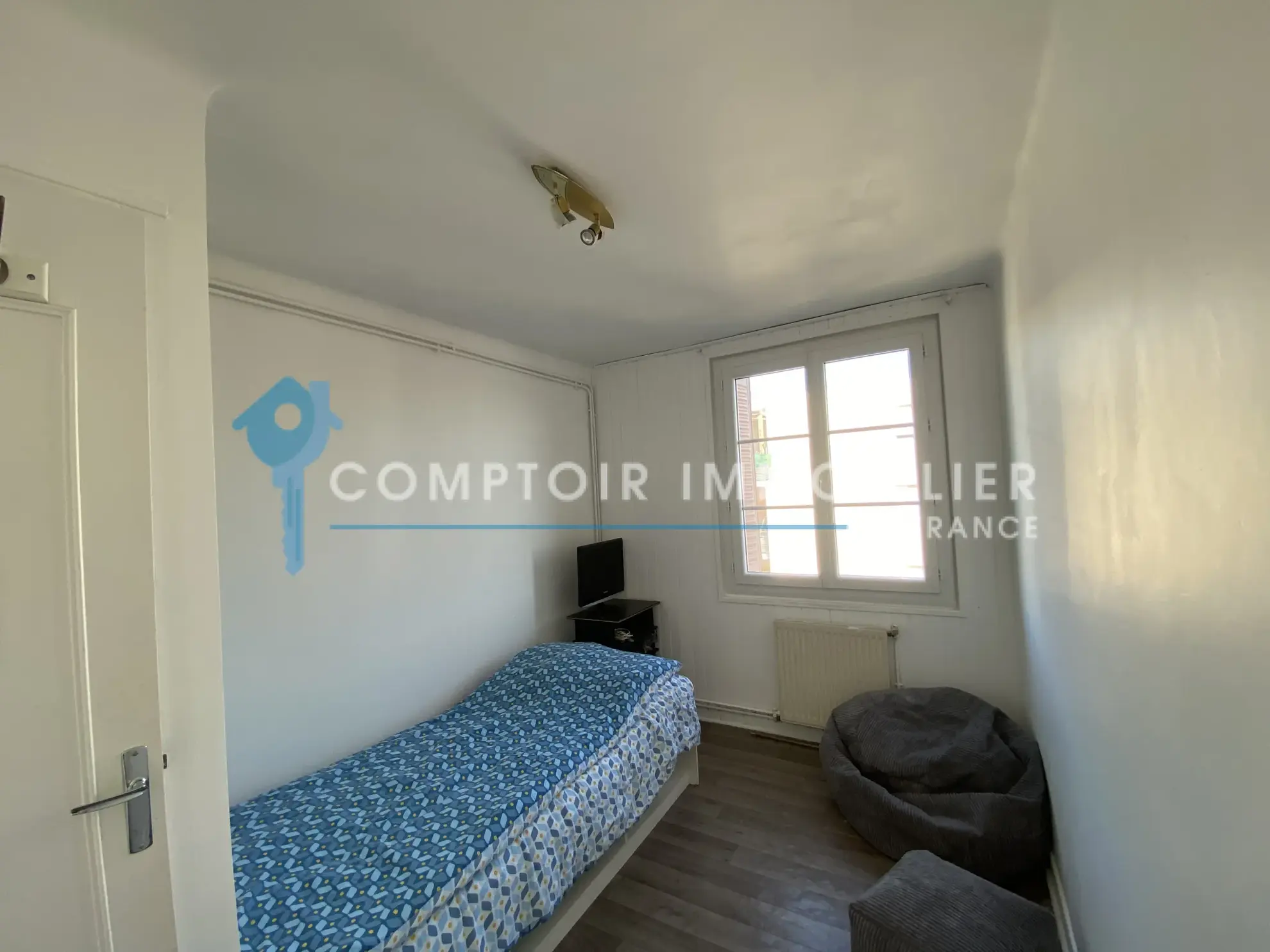 Bel appartement T4 de 60 m² à Nîmes, secteur Les Amoureux, rénové et bien situé 