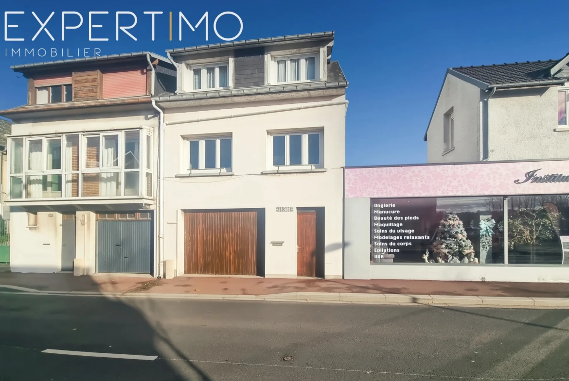 Grande maison familiale récente avec terrain à Totes 