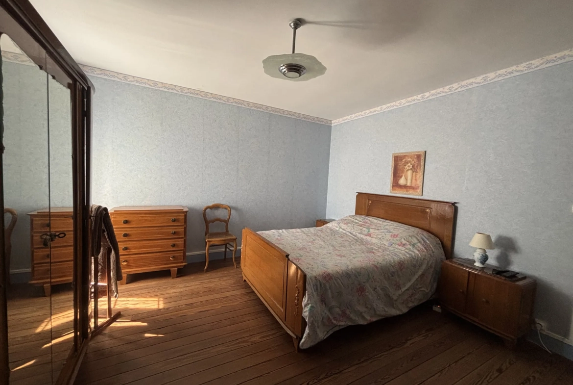 Maison briarde à Saint Cyr Sur Morin de 144 m² avec potentiel de rénovation 