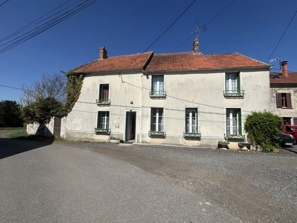 Maison briarde à Saint Cyr Sur Morin de 144 m² avec potentiel de rénovation