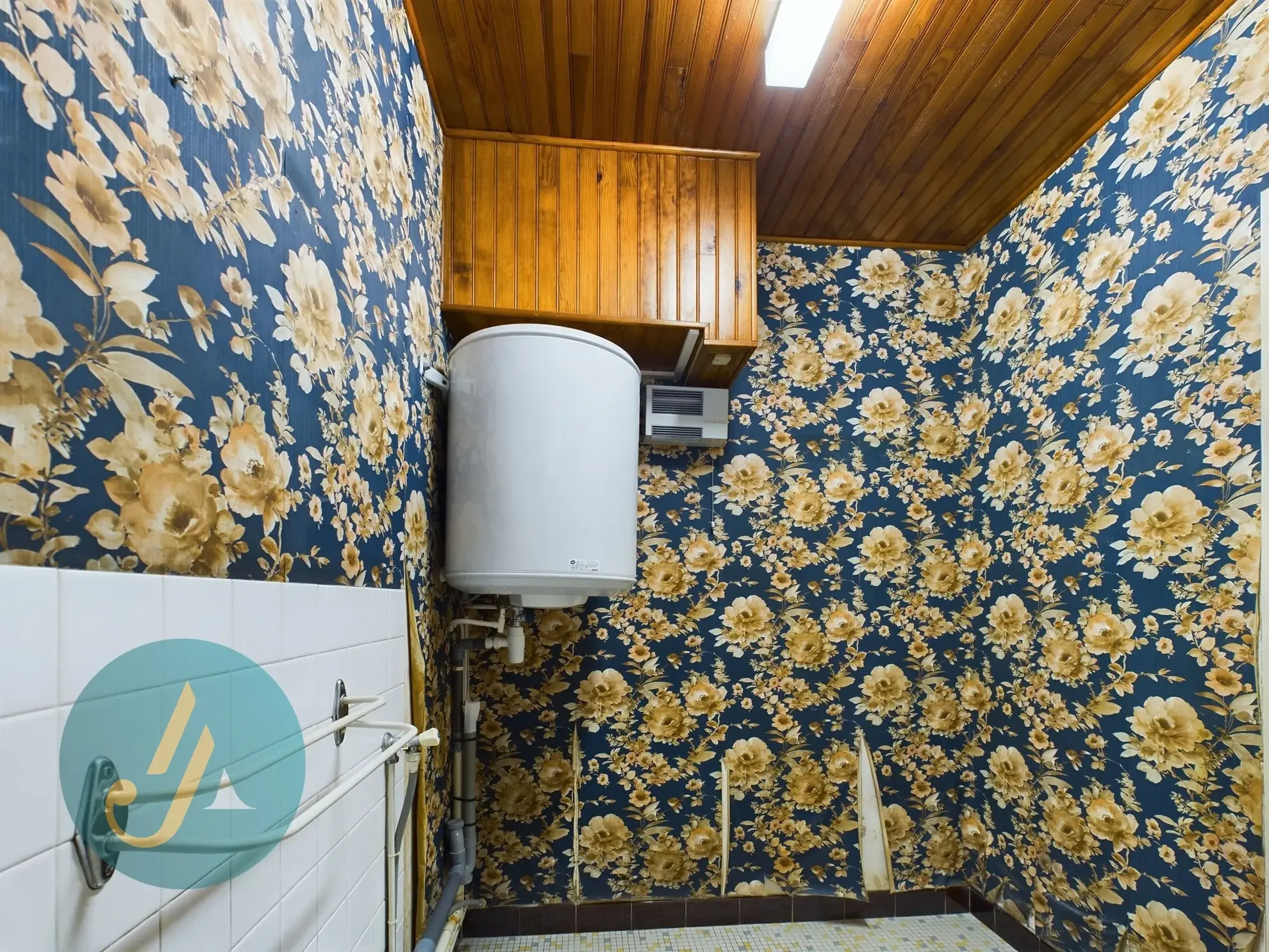 Maison de village polyvalente à Arquian, proche Cosne et Nevers, idéale pour résidence ou investissement 