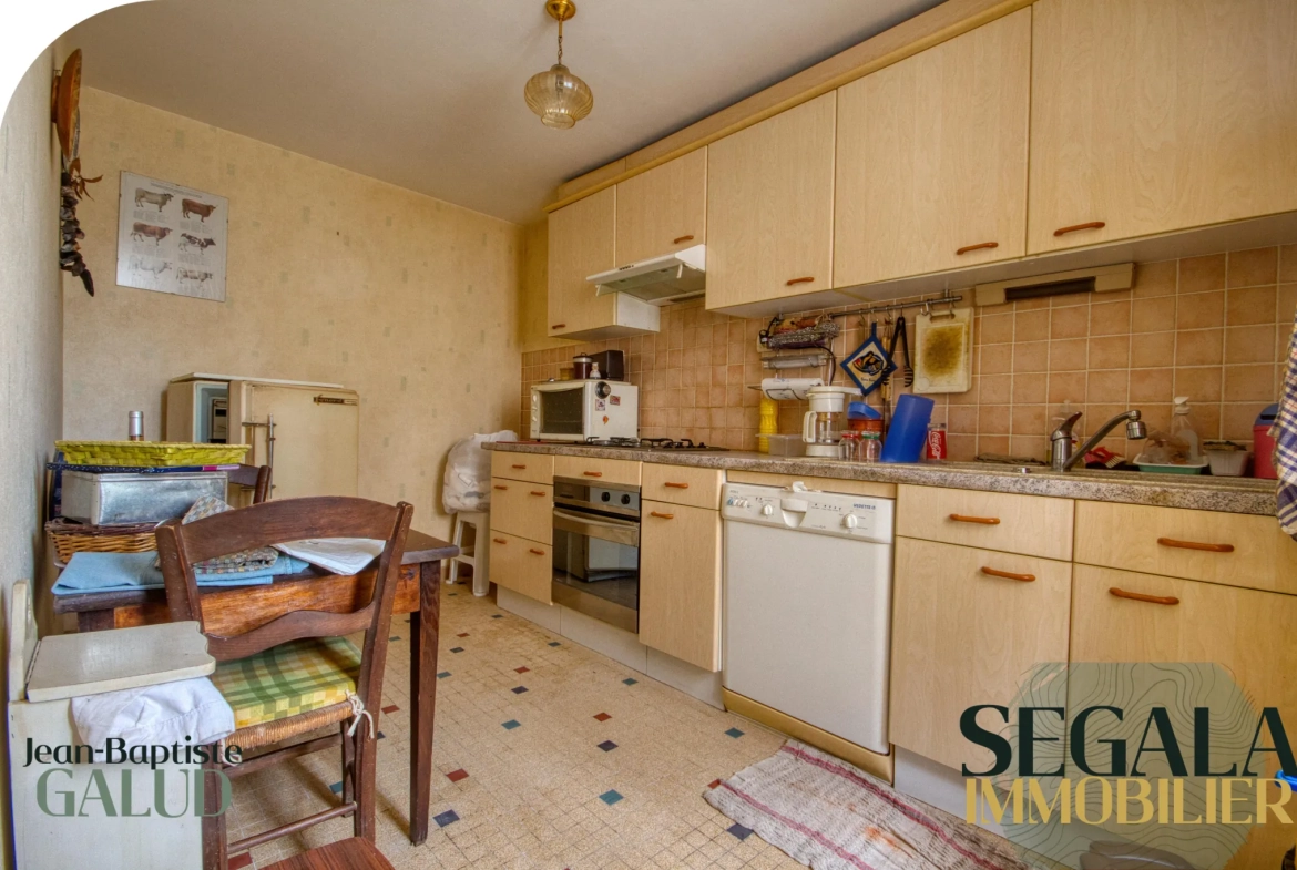 Ferme à vendre à Sainte Gemme près d’Albi, avec terrain et dépendances 