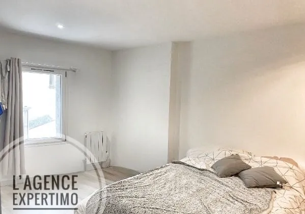 Maison de village rénovée à Piolenc avec terrasse et garage - Investissement locatif 