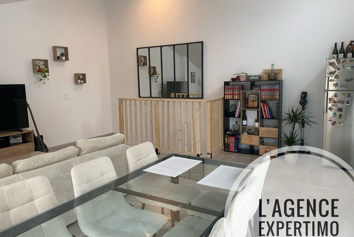 Maison de village rénovée à Piolenc avec terrasse et garage - Investissement locatif 