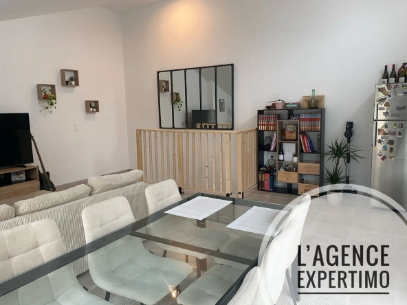 Maison de village rénovée à Piolenc avec terrasse et garage - Investissement locatif