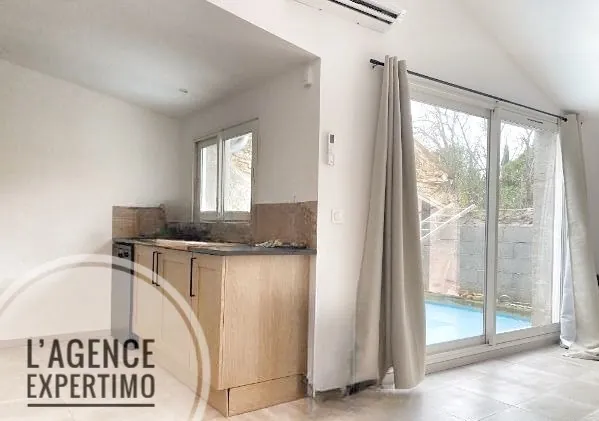 Maison de village rénovée à Piolenc avec terrasse et garage - Investissement locatif 