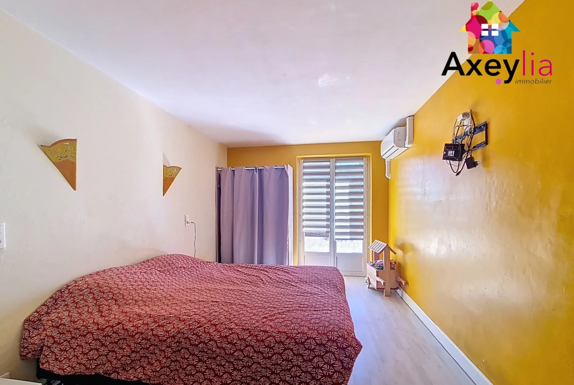 Maison de plain-pied à vendre à Marcigny avec grand terrain et dépendances 