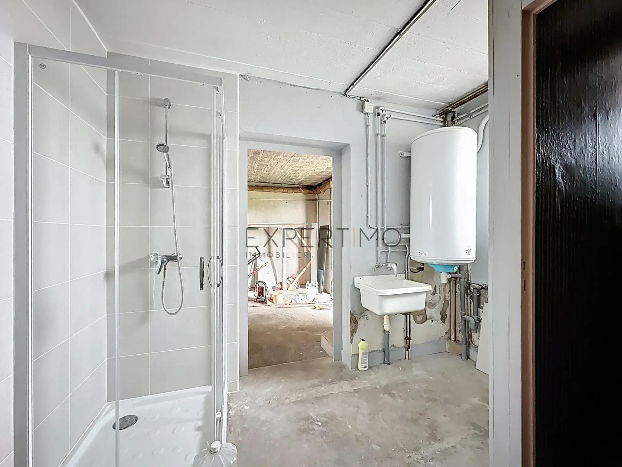 Maison à vendre à Sermoyer avec jardin, dépendances et combles aménageables 