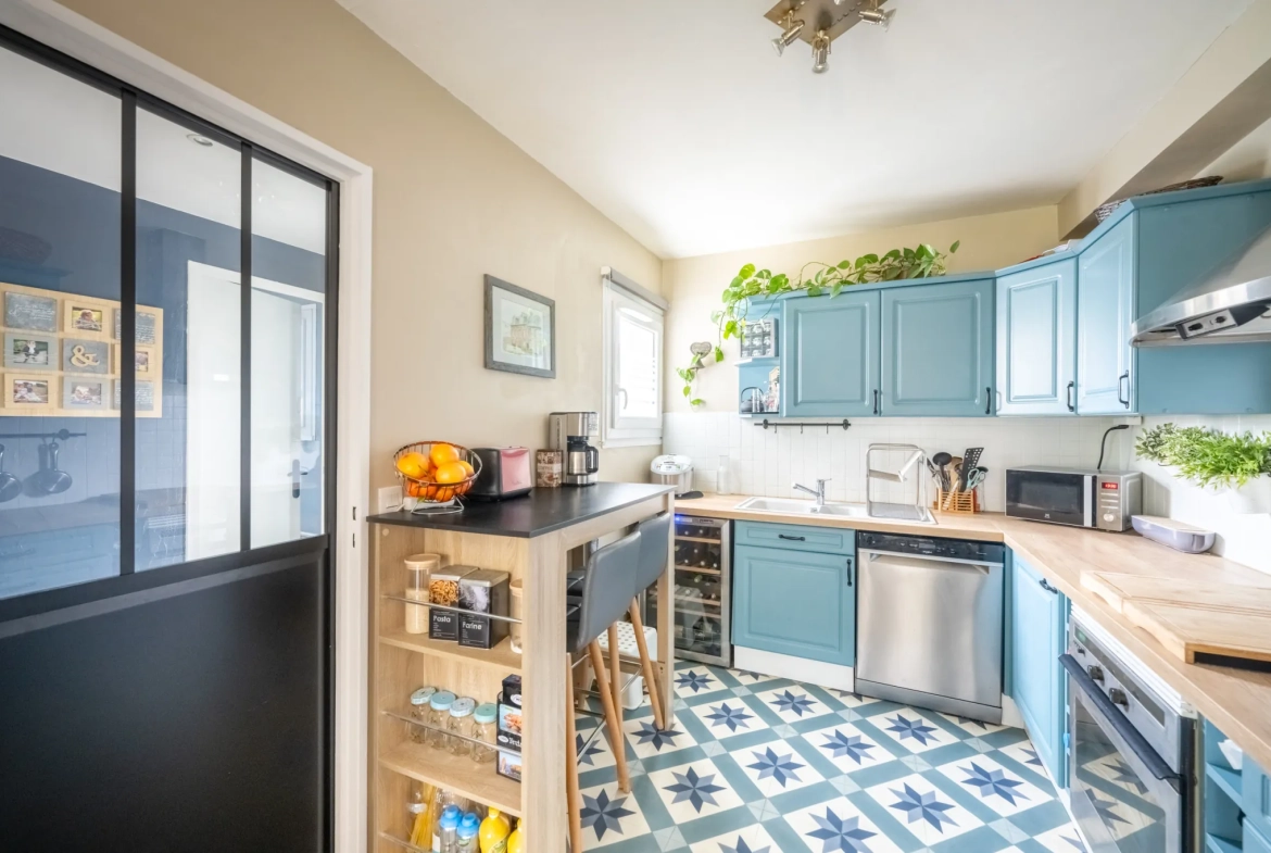 Maison 4 pièces avec jardin et garage à Jouy-le-Moutier - Surface 88,75 m² 