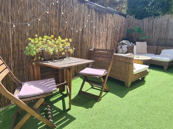 Appartement 2 pièces avec terrasse et parking à Boissy Saint Léger près du RER A