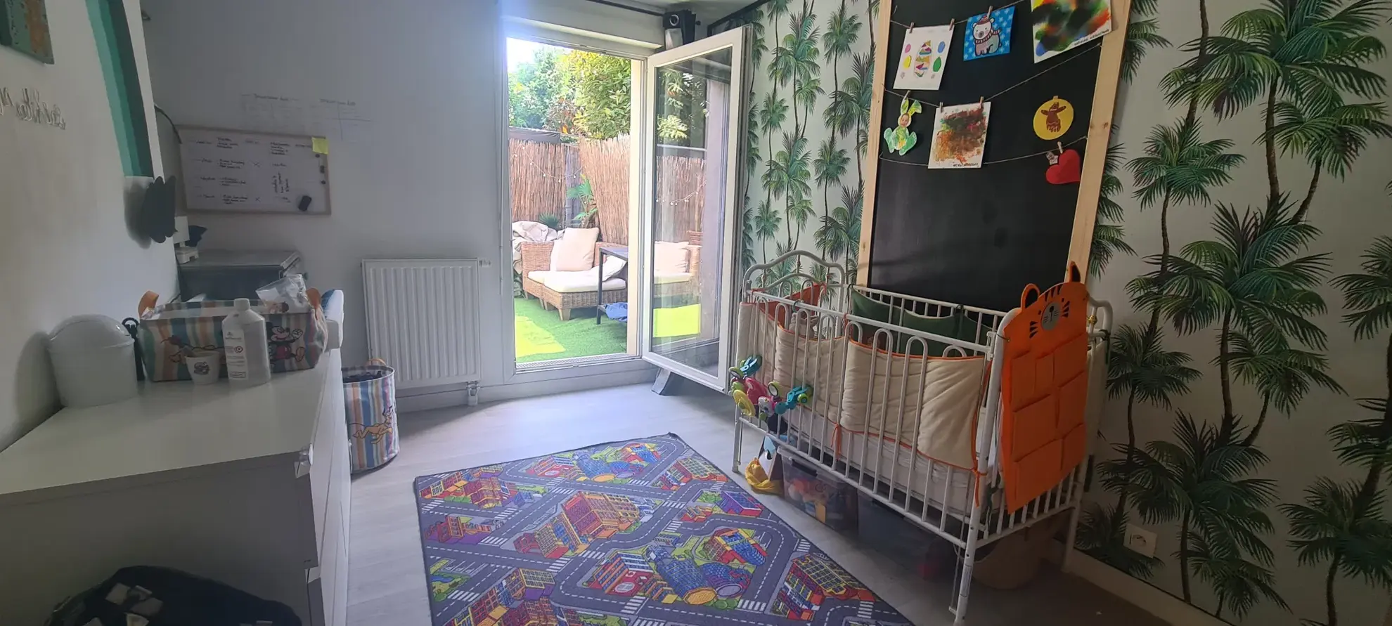 Appartement 2 pièces avec terrasse et parking à Boissy Saint Léger près du RER A 