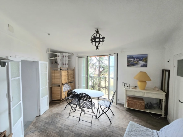 Appartement lumineux de 28 m² à Menton, idéal investisseur dans la vieille ville