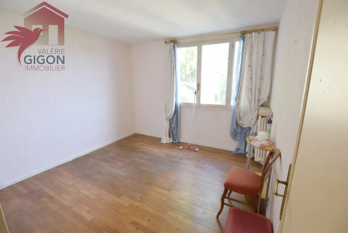 Appartement lumineux avec vue panoramique à Vieux-Charmont - 3 chambres, garage, cave 