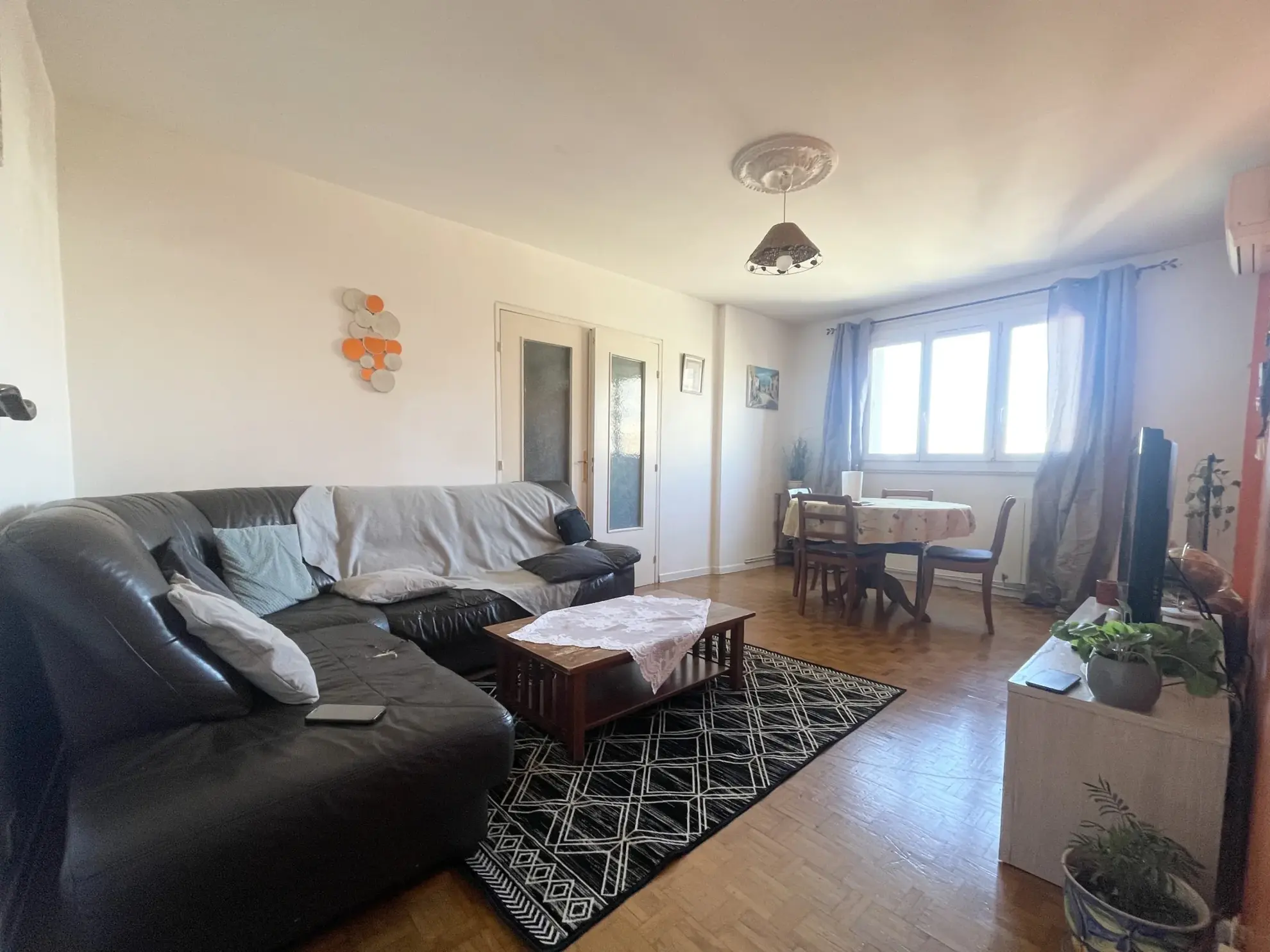 Appartement T4 lumineux de 72,61 m² avec balcon à Marseille 3ème 