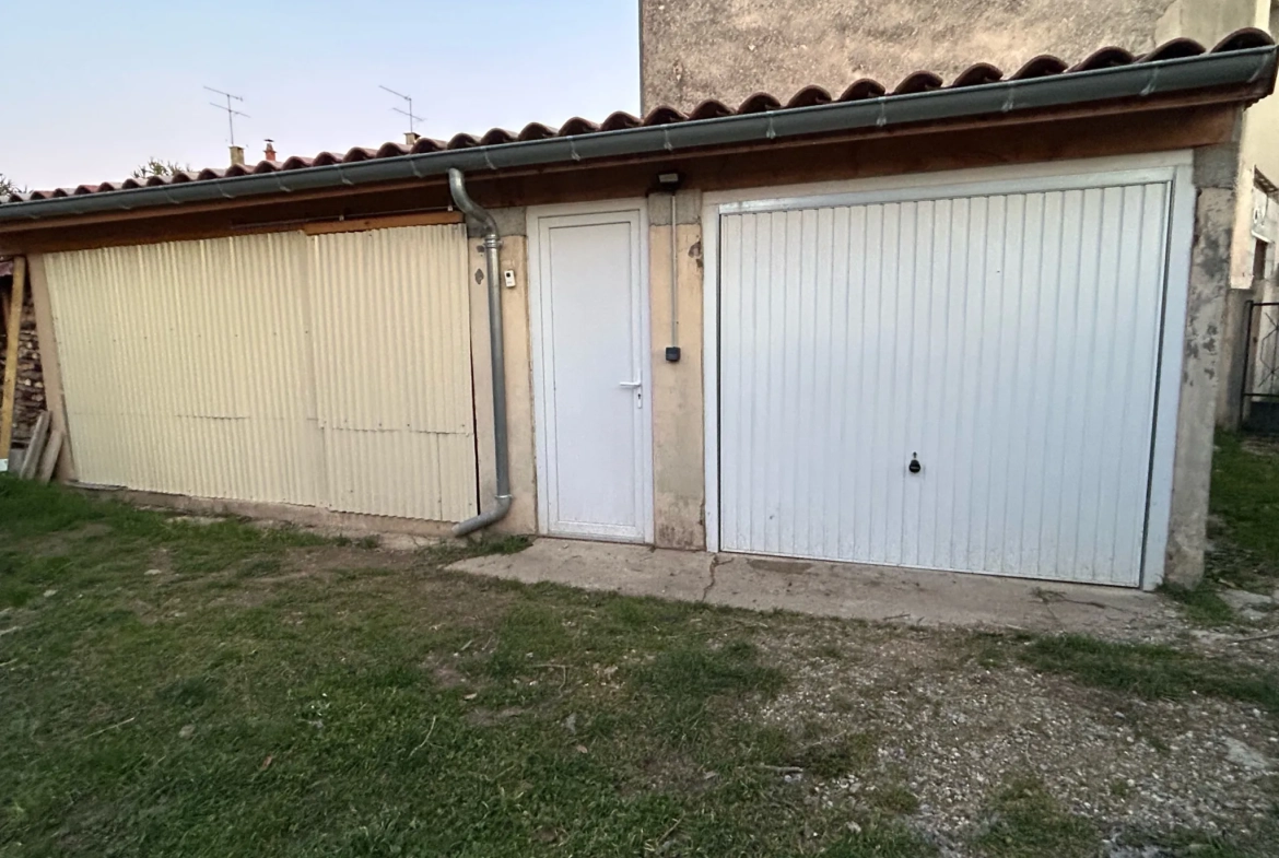 Maison individuelle à vendre à Romans-sur-Isère offrant confort et modernité 