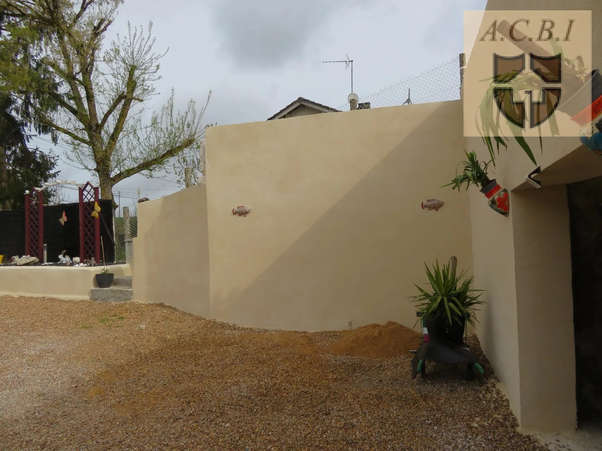 Maison à vendre à Villerable, 113 m² avec garage et caves troglodytes près de Vendôme 