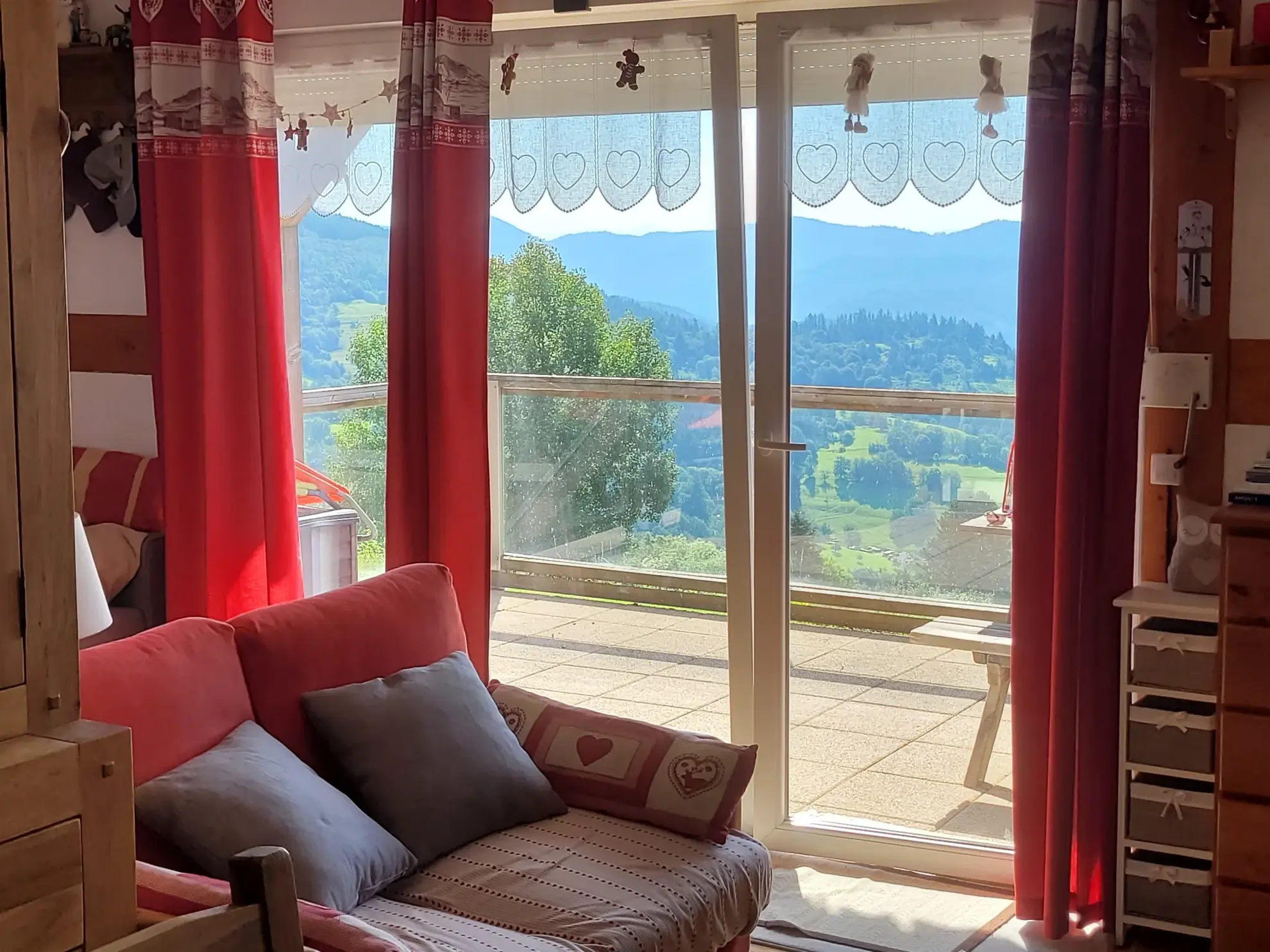 Appartement T2 avec vue imprenable à Soultzeren, proche Munster et Colmar 