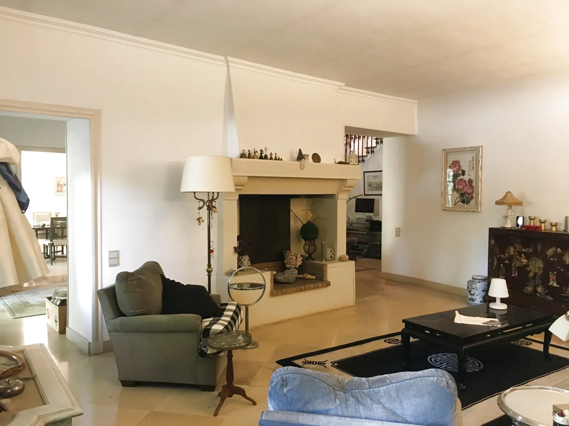 Spacieuse maison de village avec piscine, jardin et garage à Roquemaure 