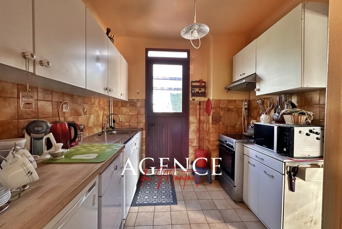 Charmante maison villageoise à Bray-sur-Seine avec jardin et garage 