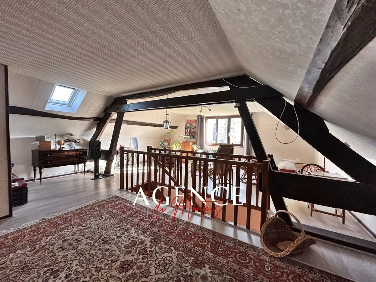 Charmante maison villageoise à Bray-sur-Seine avec jardin et garage 