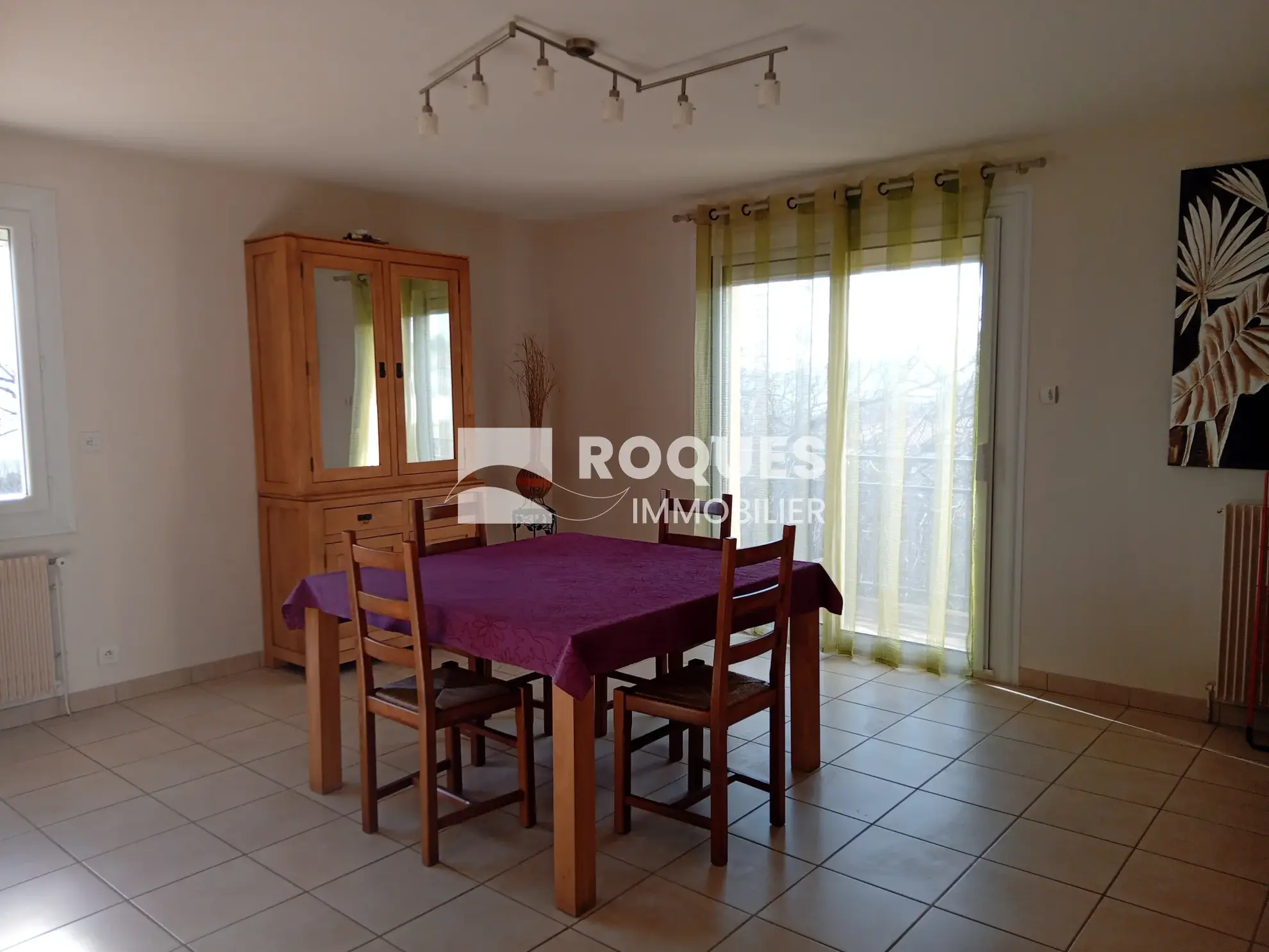 Maison T5 à 20 minutes de Millau avec garage et terrasse dans village paisible 