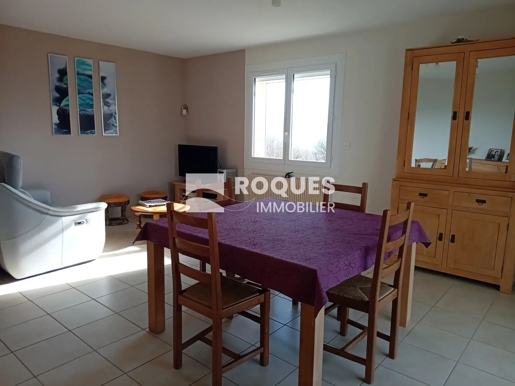 Maison T5 à 20 minutes de Millau avec garage et terrasse dans village paisible 