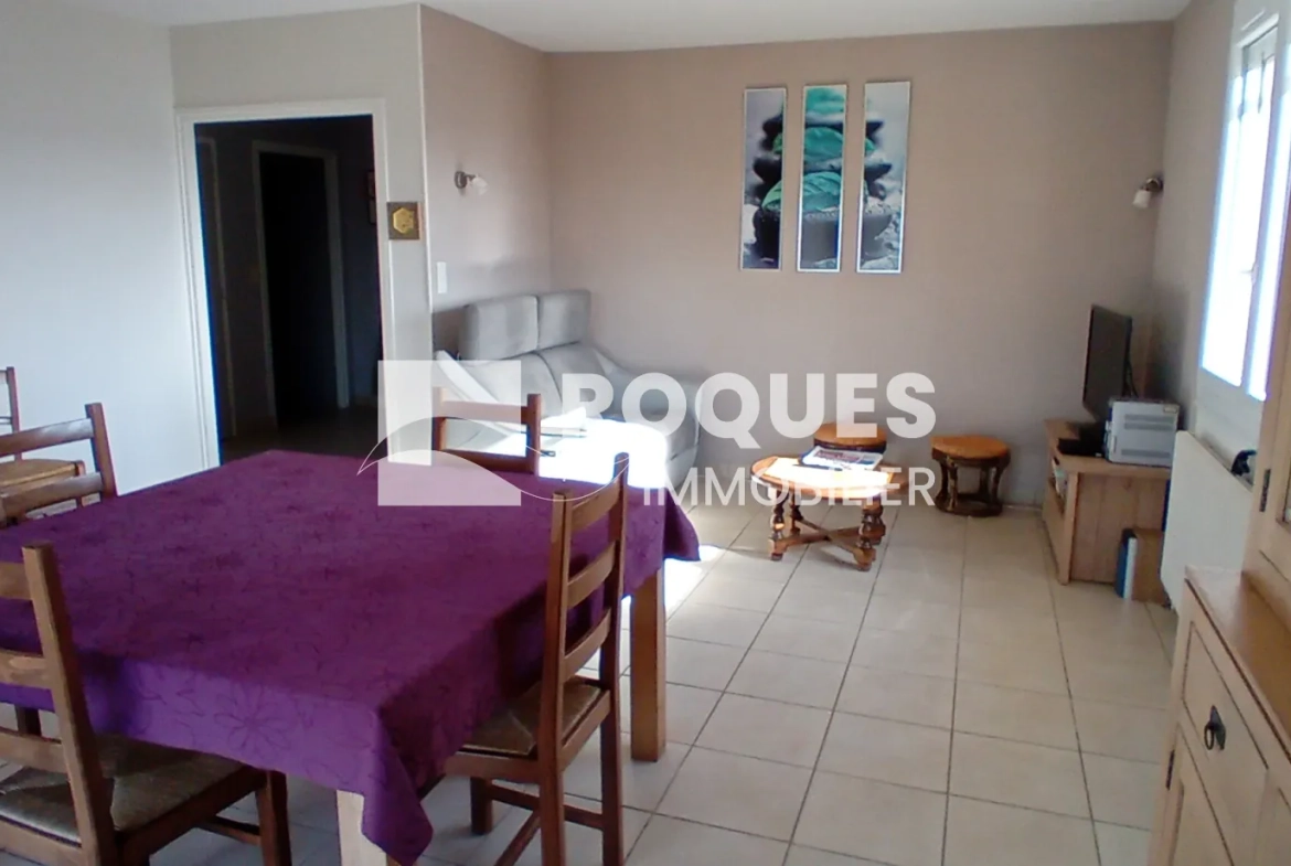 Maison T5 à 20 minutes de Millau avec garage et terrasse dans village paisible 