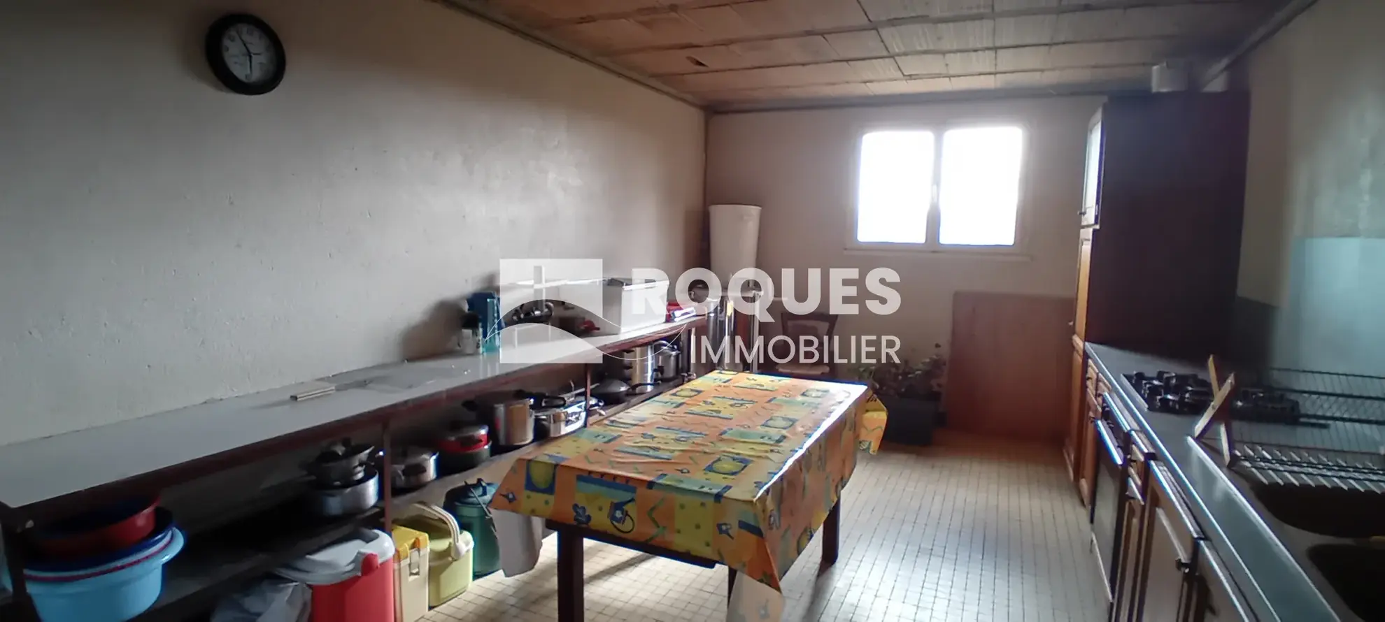 Maison T5 à 20 minutes de Millau avec garage et terrasse dans village paisible 