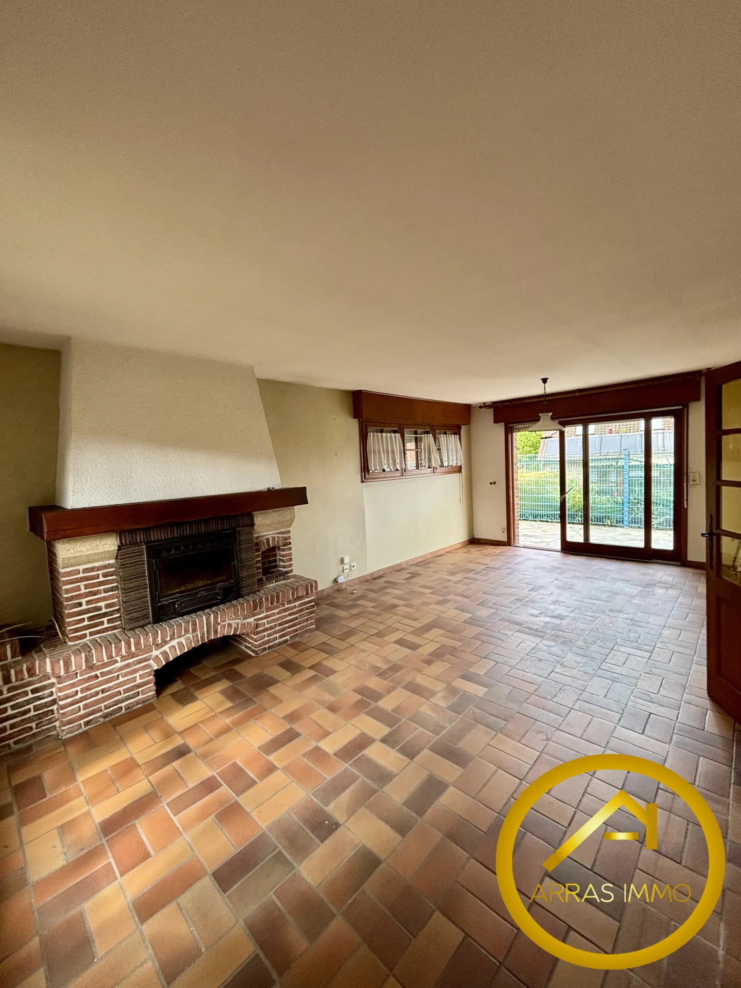 Maison de plain-pied à Achicourt de 85m² avec terrasse et jardin clos 