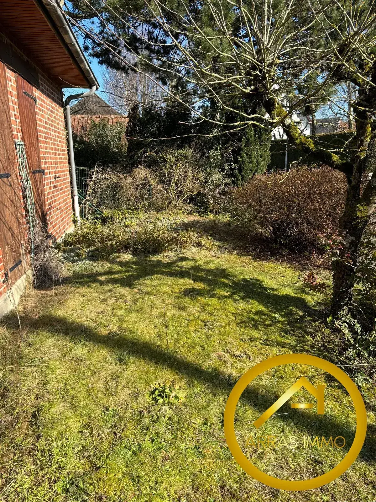 Maison de plain-pied à Achicourt de 85m² avec terrasse et jardin clos 