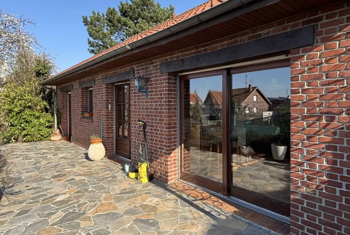 Maison de plain-pied à Achicourt de 85m² avec terrasse et jardin clos 