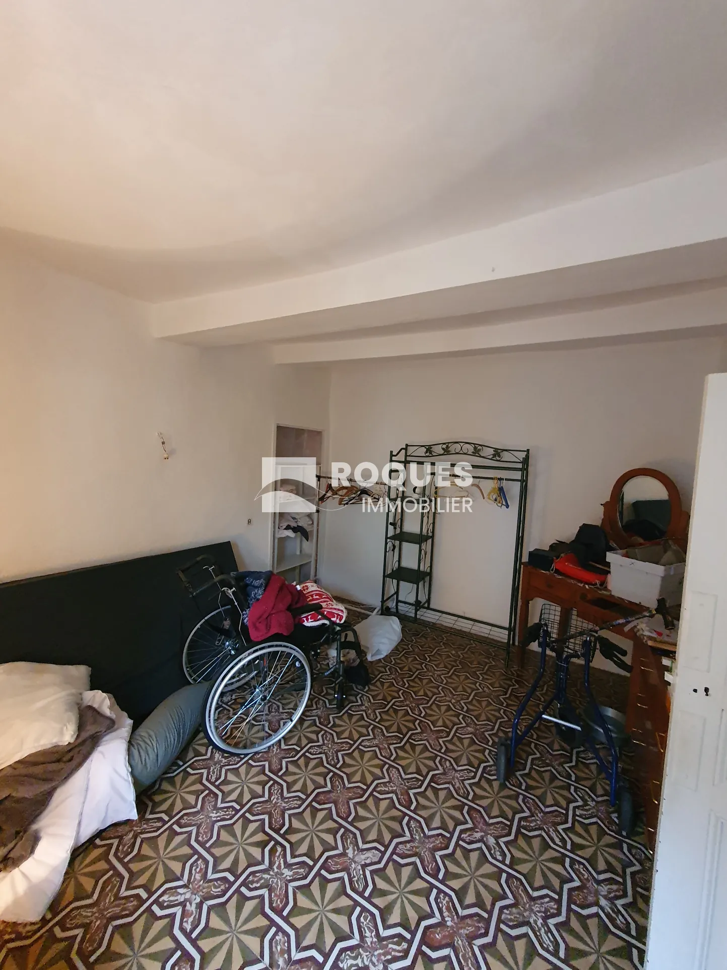 Maison de village à Lunas de 48 m² avec terrasse et grenier aménageable 