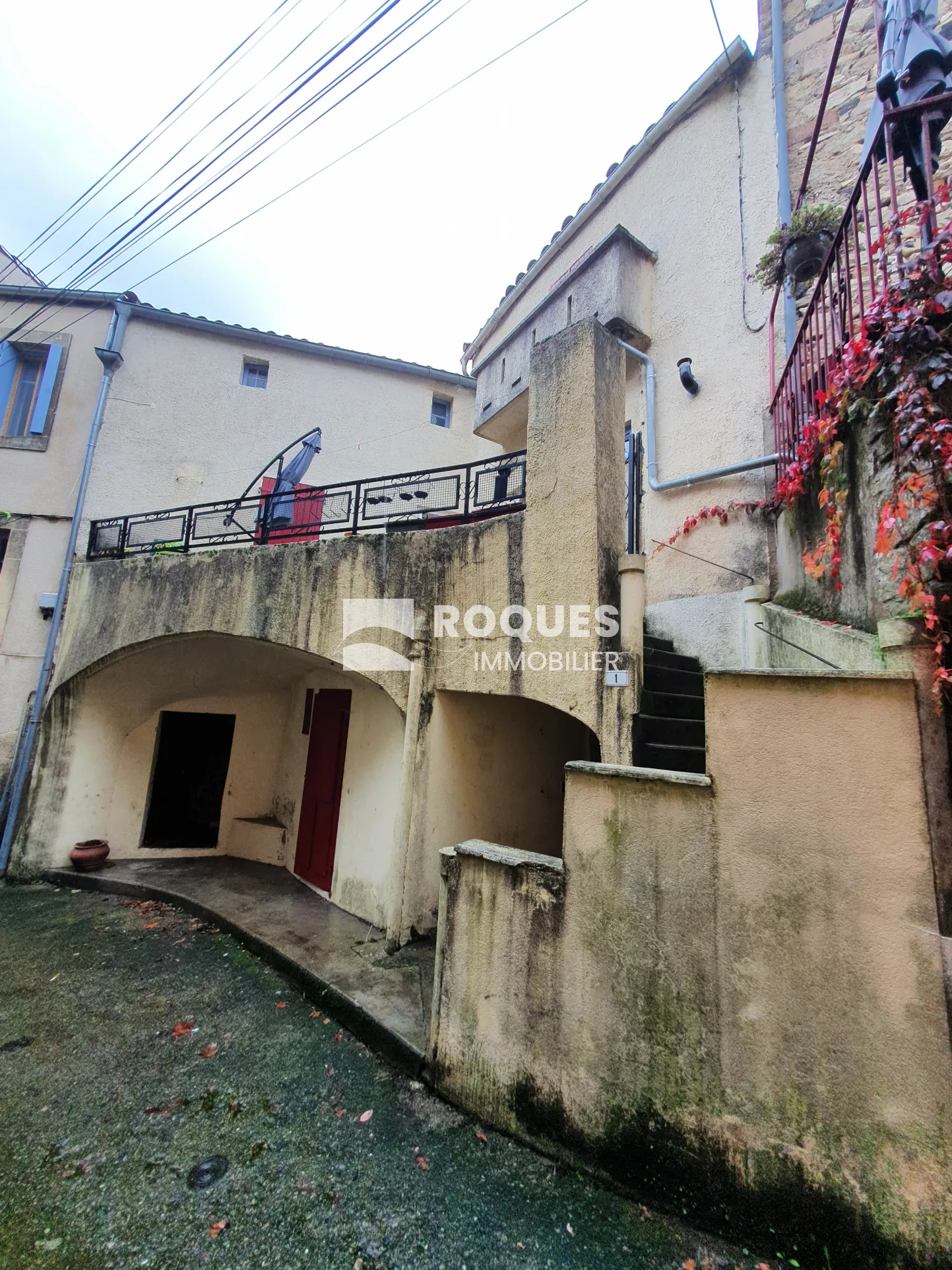 Maison de village à Lunas de 48 m² avec terrasse et grenier aménageable 