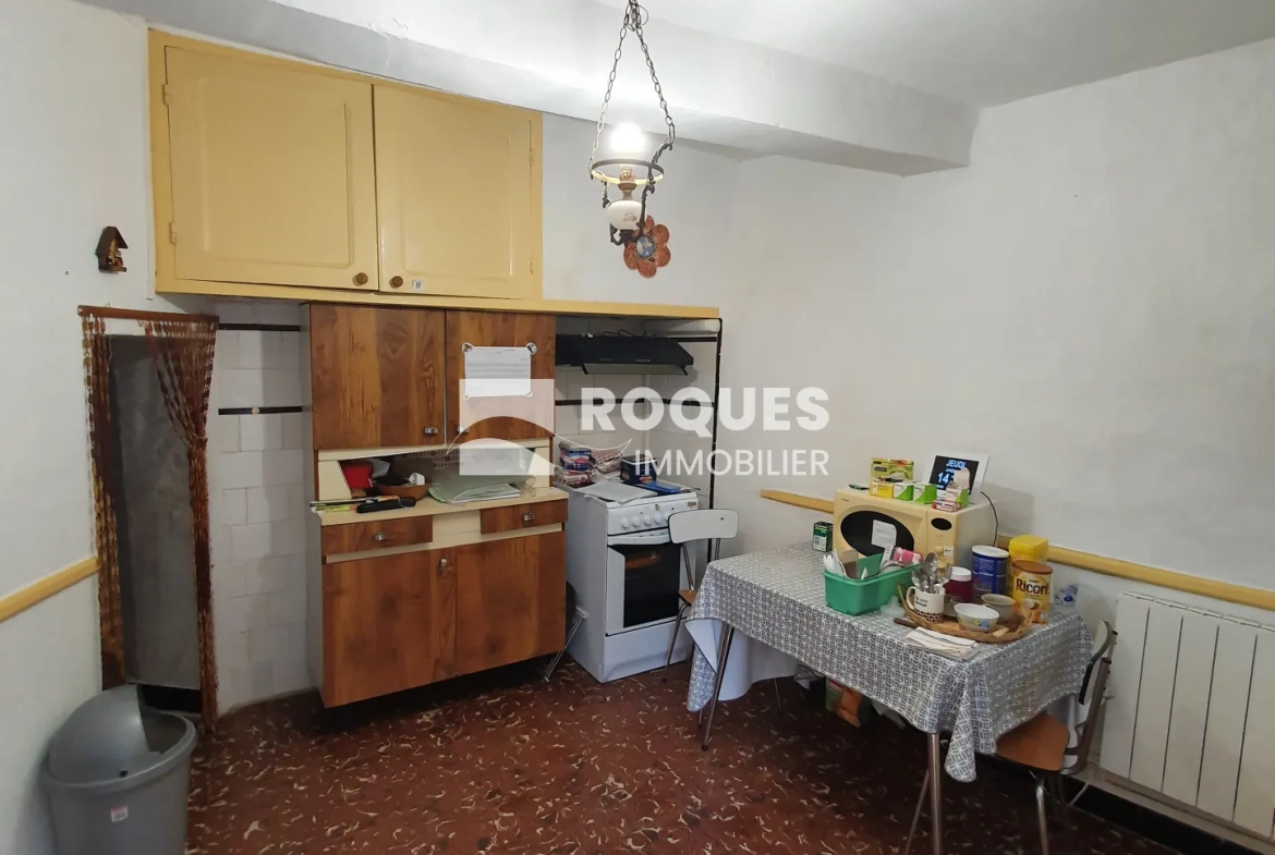 Maison de village à Lunas de 48 m² avec terrasse et grenier aménageable 