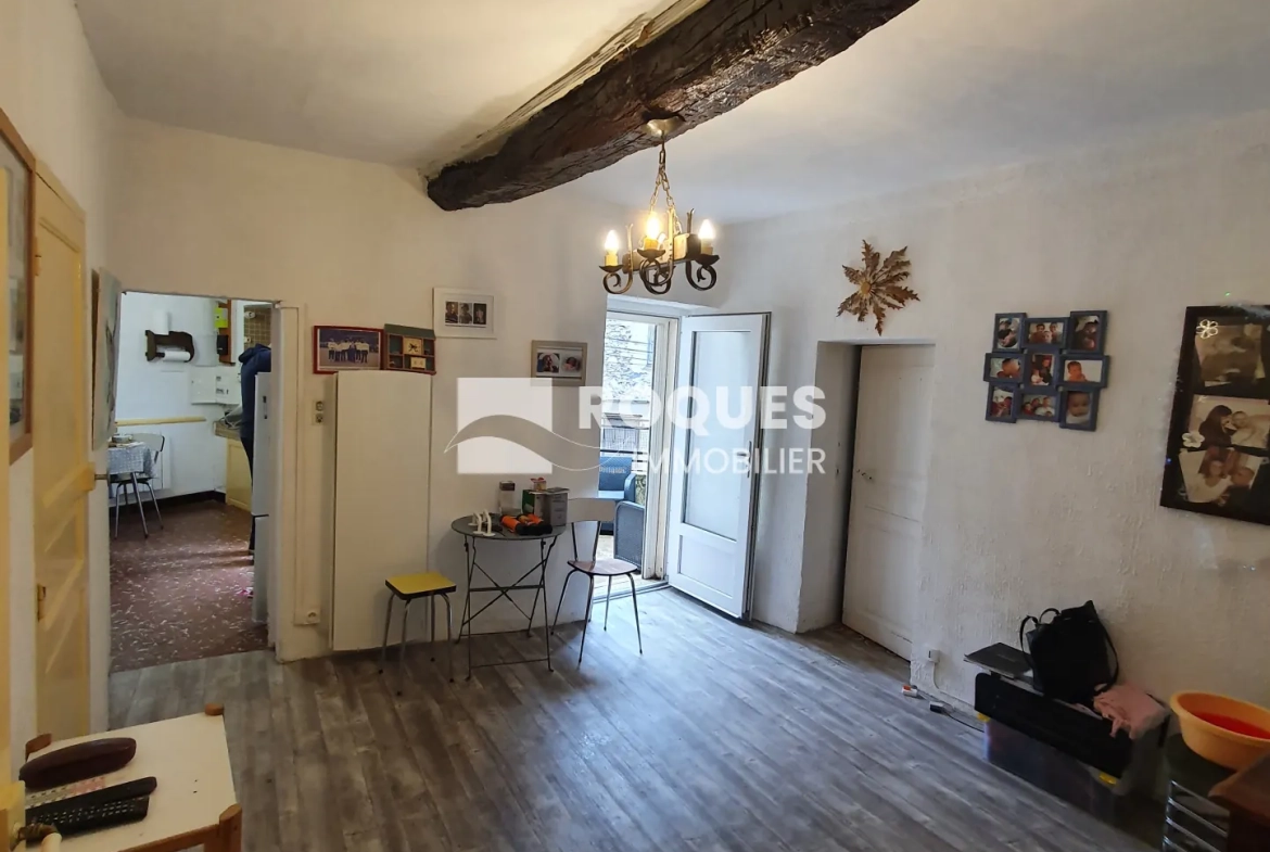 Maison de village à Lunas de 48 m² avec terrasse et grenier aménageable 