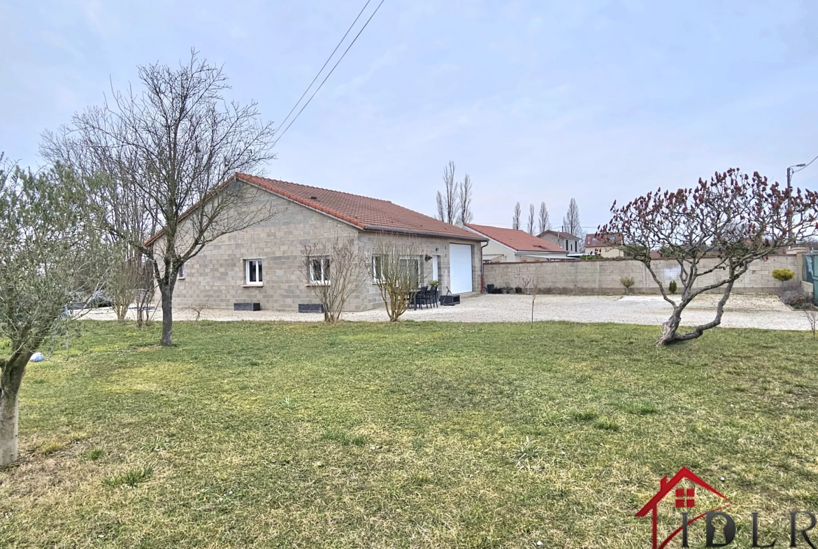 Magnifique pavillon récent de plain-pied à Saint-Dizier avec jardin et garage 