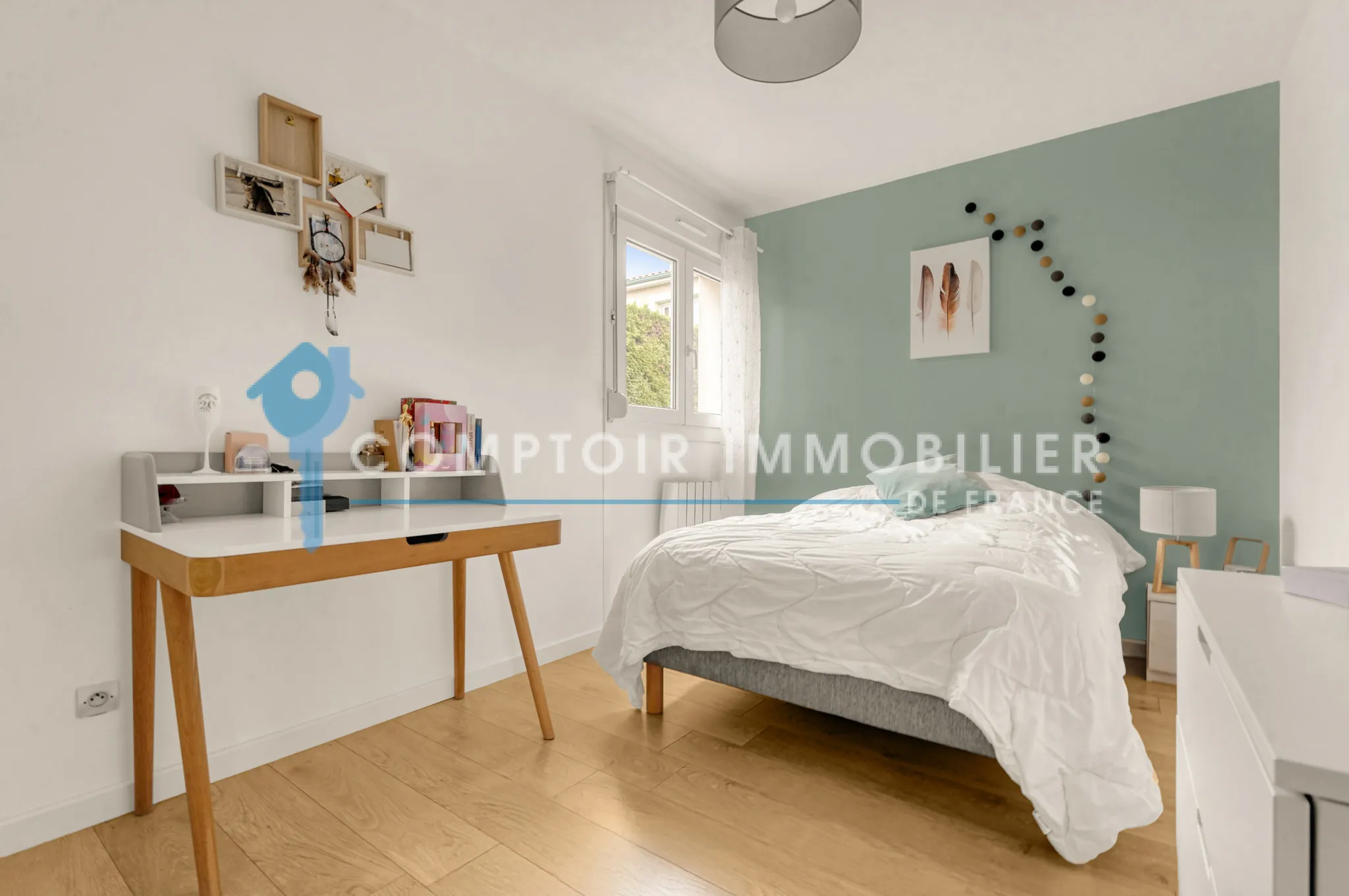 Villa 4 pièces de 85 m² à Castelginest, terrasse et garage 